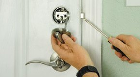 Amber Locksmith Store Austin, TX 512-476-1601 Amber Locksmith Store Austin, TX 512-476-1601